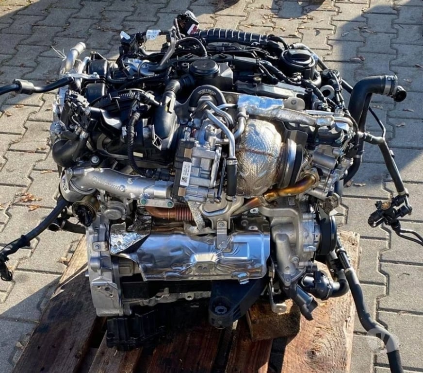 Pièces et services auto Paris Paris 1er ardt - 75001 - Photos Vivastreet Moteur Mercedes-Benz 2.0D code : 654.920 complet, garantie