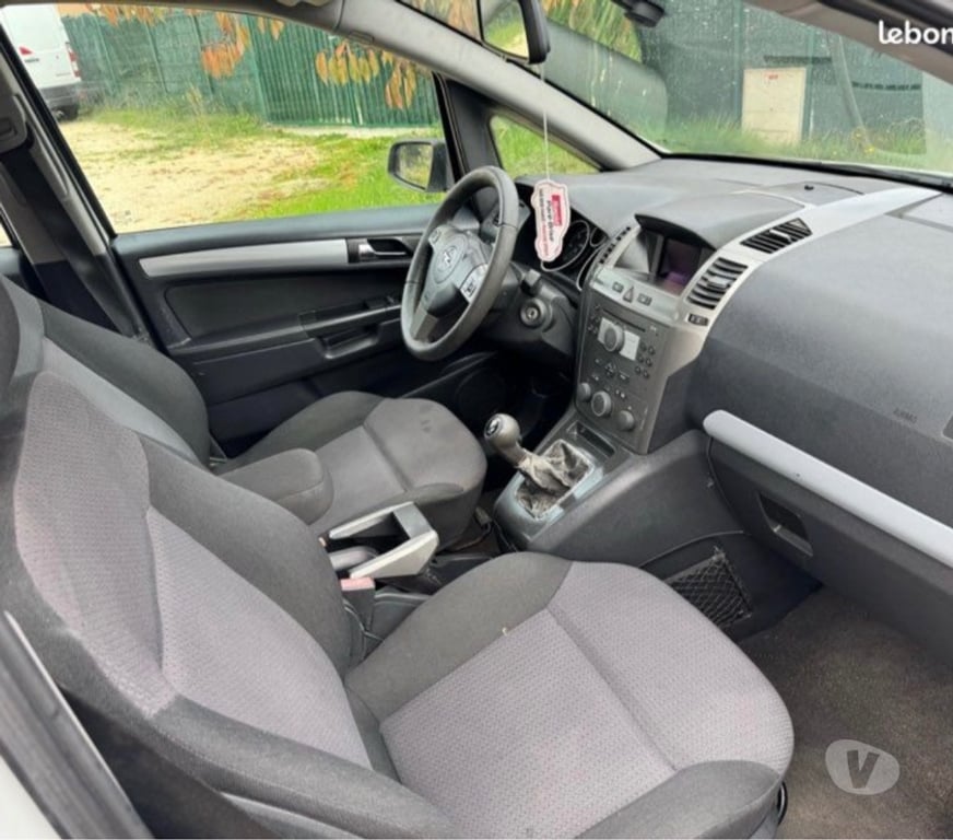 Voiture d'occasion Gard Quissac - 30260 - Photos Vivastreet Opel zafira 7 places