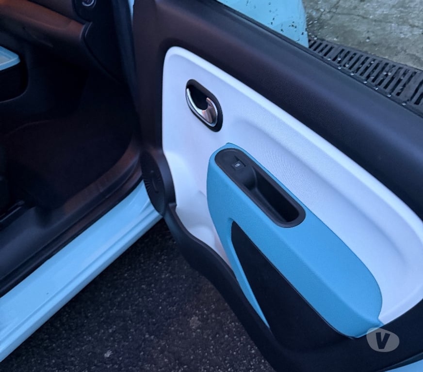 Voiture d'occasion Oise Chantilly - 60500 - Photos Vivastreet Renault twingo 3 intens