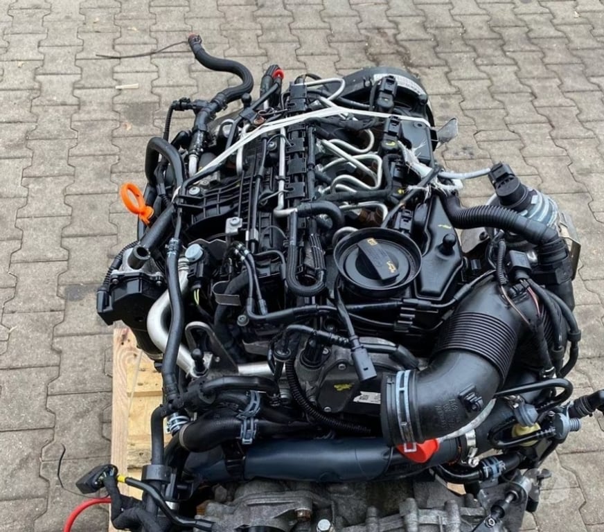 Pièces et services auto Paris Paris 1er ardt - 75001 - Photos Vivastreet Moteur VOLKSWAGEN 1.6 TDI code : CAY CAYA complet, garantie