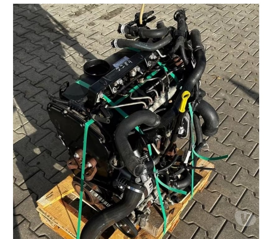 Pièces et services auto Paris Paris 1er ardt - 75001 - Photos Vivastreet Moteur CITROEN 2.2HDI code : 4HU complet, garantie