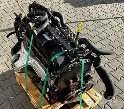 Photos Vivastreet Moteur CITROEN 2.2HDI code : 4HU complet, garantie