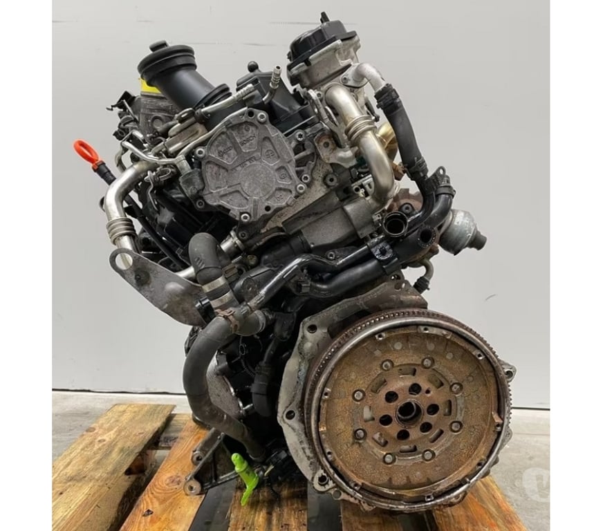 Pièces et services auto Paris Paris 1er ardt - 75001 - Photos Vivastreet Moteur VOLKSWAGEN 2.0 TDI code : CAA CAAA complet, garantie