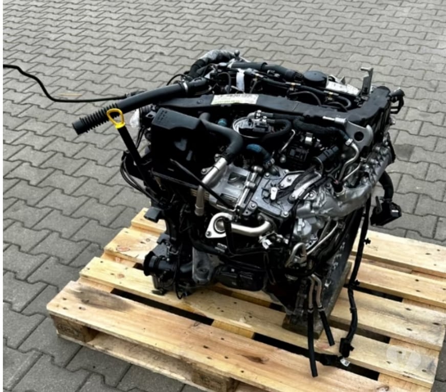 Pièces et services auto Paris Paris 1er ardt - 75001 - Photos Vivastreet Moteur Mercedes-Benz 2.2 CDI code: 651.950 complet, garantie