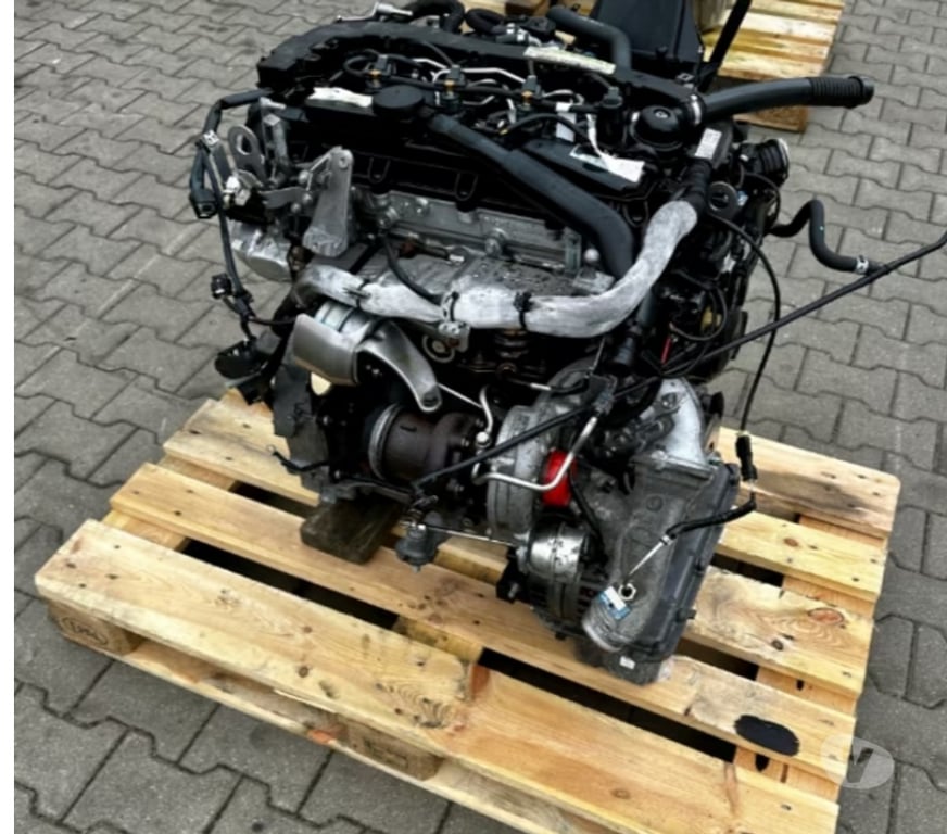 Pièces et services auto Paris Paris 1er ardt - 75001 - Photos Vivastreet Moteur Mercedes-Benz 2.2 CDI code: 651.950 complet, garantie