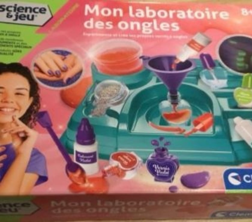 Jeux - Jouets Aubagne Bouches-du-Rhône - Photos Vivastreet MON LABORATOIRE DES ONGLES