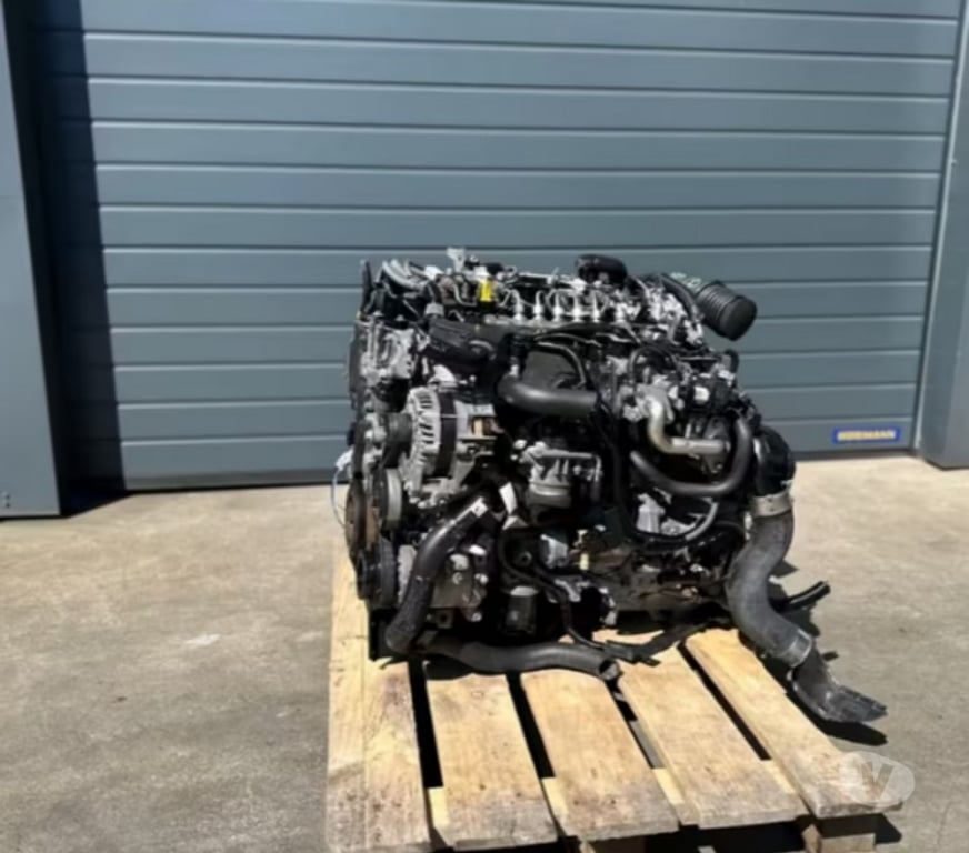 Pièces et services auto Paris Paris 1er ardt - 75001 - Photos Vivastreet Moteur MAZDA 2.2D code : SHY SH01 complet, garantie