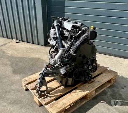 Photos Vivastreet Moteur VOLKSWAGEN 2.0 TDI code: CXH CXG complet, garantie