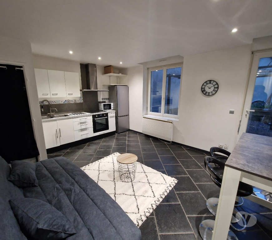 Appartements à vendre Meurthe-et-Moselle Nancy - Photos Vivastreet Meublé 40 m² + 50 m² d’extérieur – Hypercentre Nancy