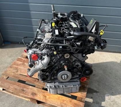 Photos Vivastreet Moteur Mercedes-Benz 2.2 CDI code: 651.958 complet, garantie