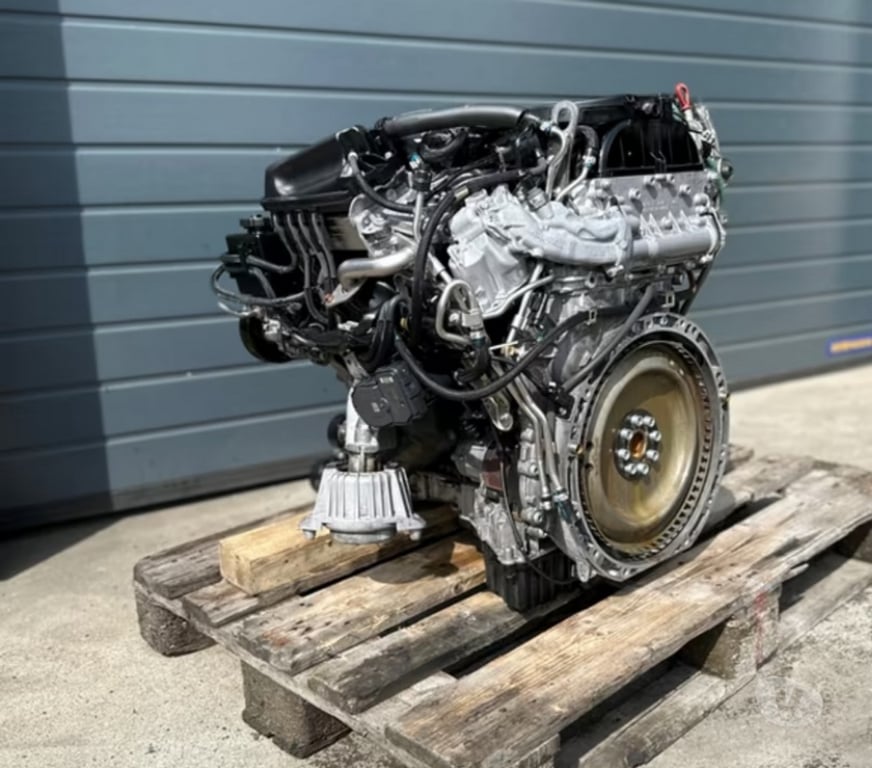 Pièces et services auto Paris Paris 1er ardt - 75001 - Photos Vivastreet Moteur Mercedes-Benz 2.2CDI code: 651.924 complet, garantie