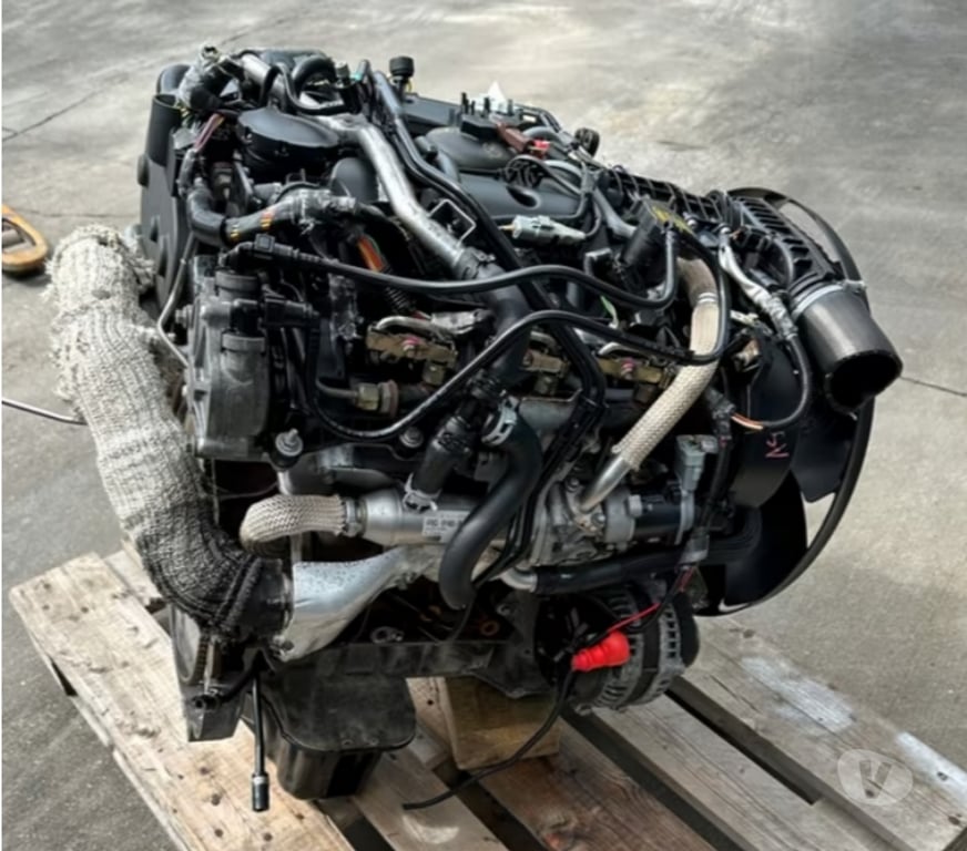 Pièces et services auto Paris Paris 1er ardt - 75001 - Photos Vivastreet Moteur Land Rover 2.7 TD code: 276DT complet, garantie