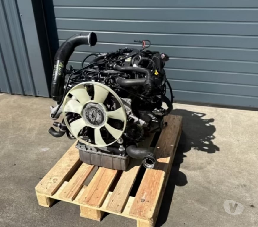 Pièces et services auto Paris Paris 1er ardt - 75001 - Photos Vivastreet Moteur Mercedes-Benz 2.2CDI code: 651955 complet, garantie