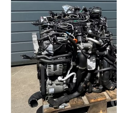 Photos Vivastreet Moteur VOLKSWAGEN 1.6 TDI code: CAY CAYB complet, garantie