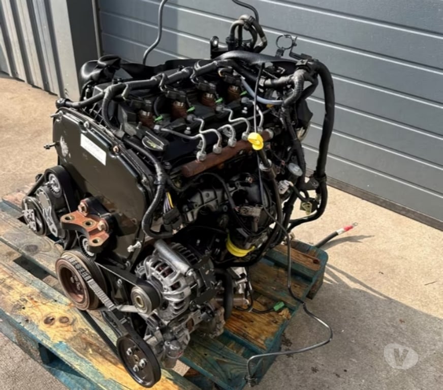 Pièces et services auto Paris Paris 1er ardt - 75001 - Photos Vivastreet Moteur CITROEN 2.2 HDI code: 4HV complet, garantie