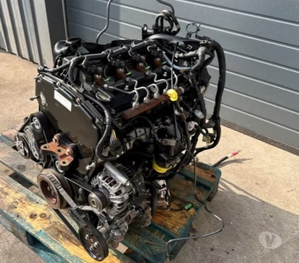 Pièces détachées auto Paris 1er ardt Paris - Photos Vivastreet Moteur CITROEN 2.2 HDI code: 4HV complet, garantie