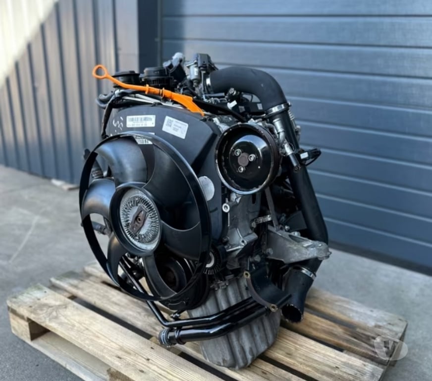 Pièces et services auto Paris Paris 1er ardt - 75001 - Photos Vivastreet Moteur VOLKSWAGEN 2.5 TDI code: BJM complet, garantie