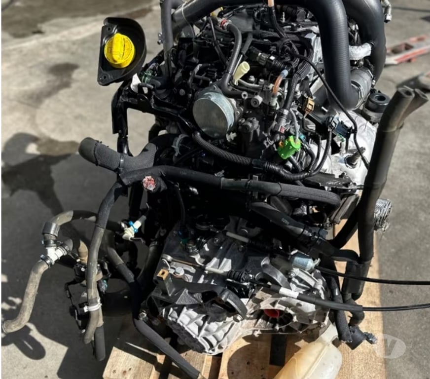 Pièces et services auto Paris Paris 1er ardt - 75001 - Photos Vivastreet Moteur RENAULT 2.3 code: M9T704 complet, garantie