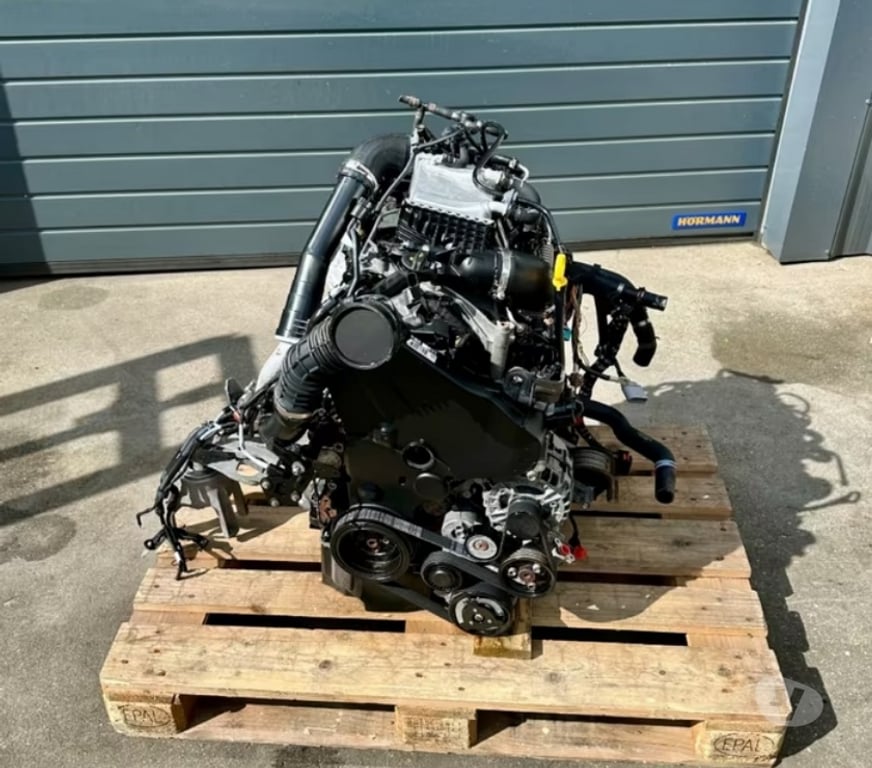 Pièces et services auto Paris Paris 1er ardt - 75001 - Photos Vivastreet Moteur VOLKSWAGEN 2.0 TDI code: CXF complet, garantie