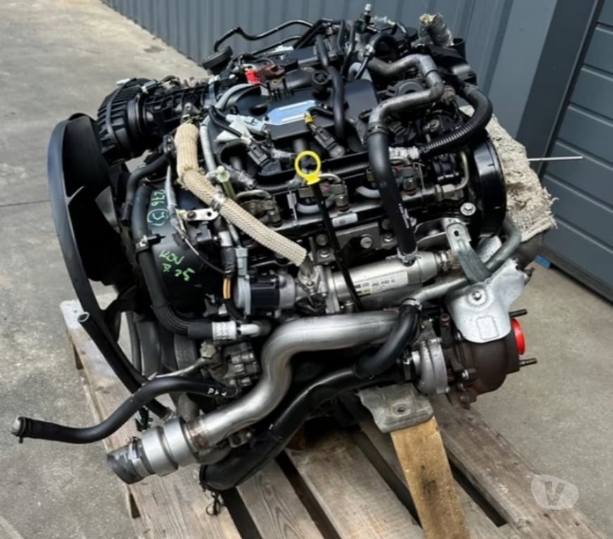 Pièces et services auto Paris Paris 1er ardt - 75001 - Photos Vivastreet Moteur Land Rover 2.7 TD code: 276DT complet, garantie