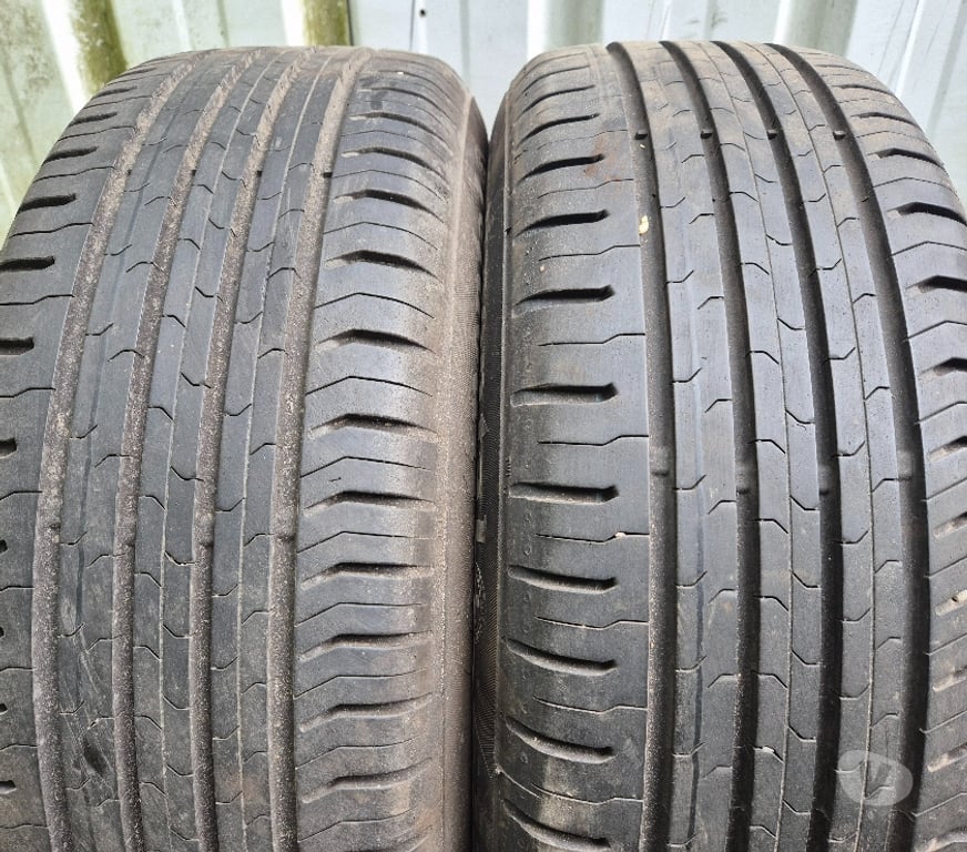 Pièces et services auto Loire St Etienne - Photos Vivastreet 2 roues été 205 55 16 91H Continental Renault Megane envoi