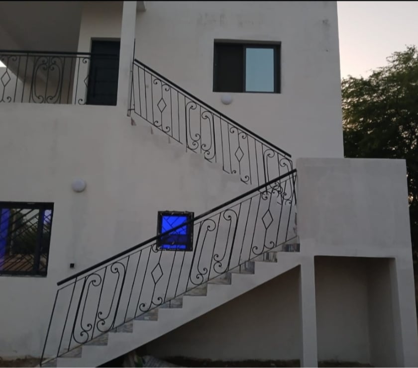 Achat maison - Photos Vivastreet Ensemble immobilier sur terrain 600m2