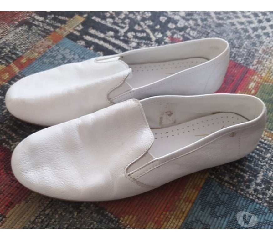 Chaussures Seine-Saint-Denis Montreuil - 93100 - Photos Vivastreet Chaussures cuir Rivieras Jazz neuve