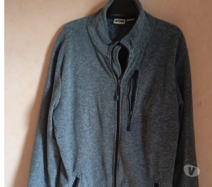 Vêtements occasion Talence Gironde - Photos Vivastreet Vestes polaire gris foncé