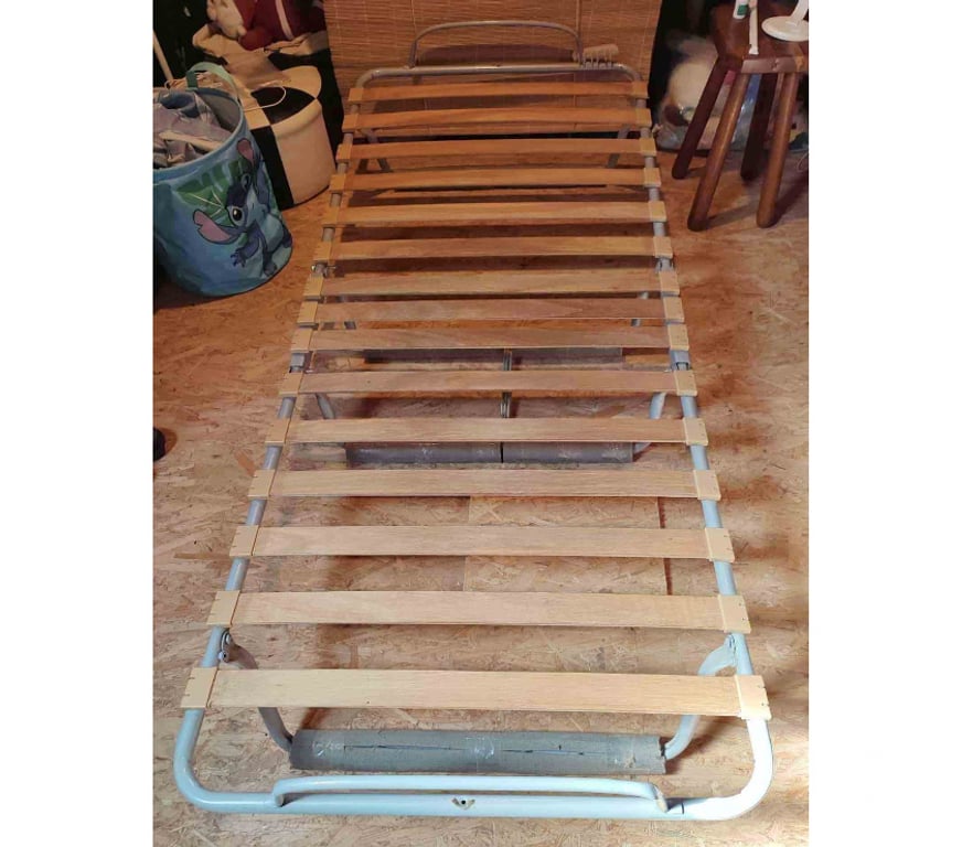 Ameublement & art de la table Nord Bray Dunes - 59123 - Photos Vivastreet Lit pliant avec matelas