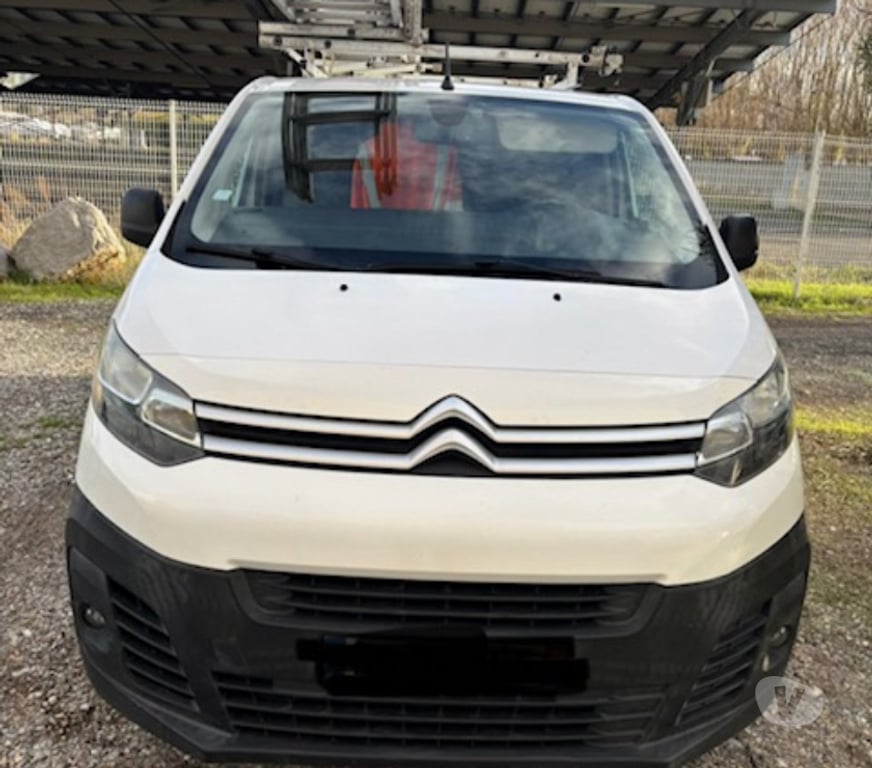Véhicules commerciaux & utilitaires d'occasion Hérault Marseillan - 34340 - Photos Vivastreet Citroen Jumpy AM2016 120HDI