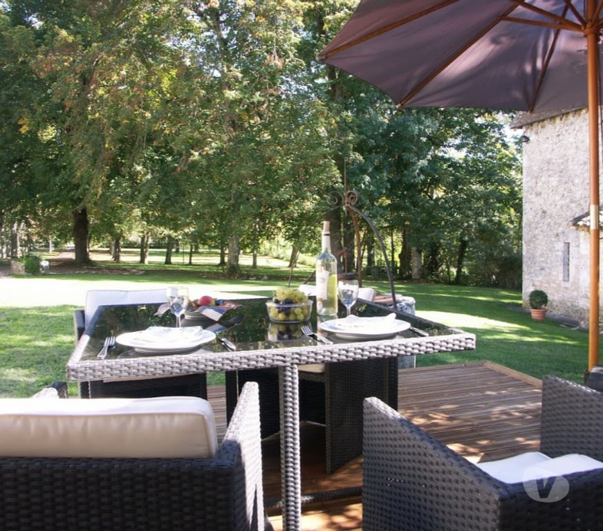 location saisonniere Dordogne Monestier - 24240 - Photos Vivastreet Gîte de charme à la campagne proche Bergerac avec piscine