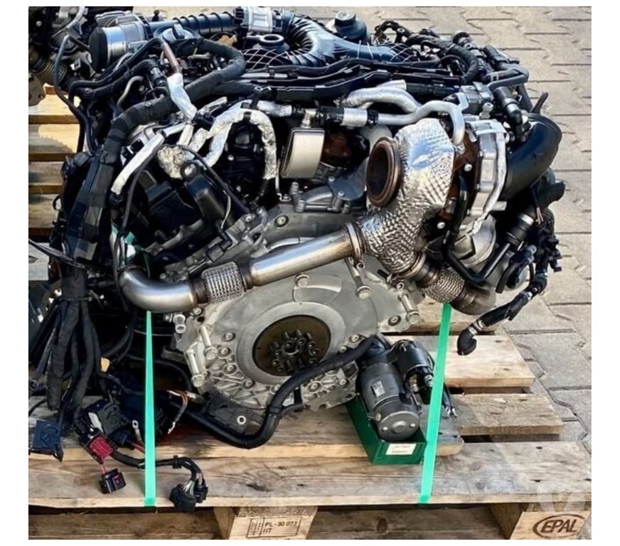 Pièces et services auto Paris Paris 1er ardt - 75001 - Photos Vivastreet Moteur AUDI 3.0TDi code: CRT CRTC CRTD complet, garantie