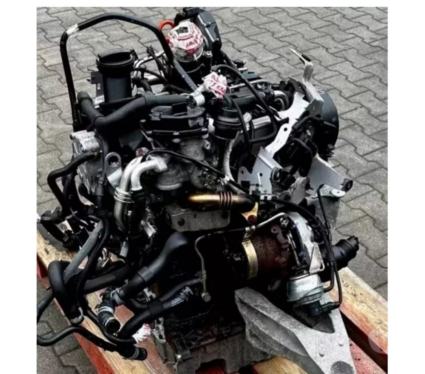 Pièces et services auto Paris Paris 1er ardt - 75001 - Photos Vivastreet Moteur VOLKSWAGEN 2.0 TDI code: CAA CAAA complet, garantie