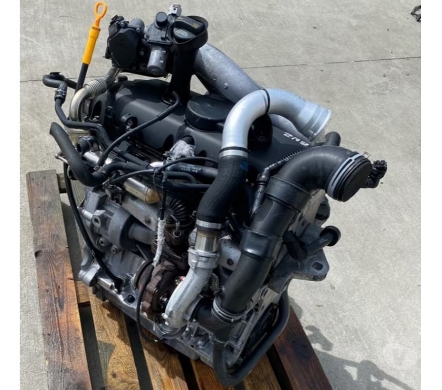 Pièces et services auto Paris Paris 1er ardt - 75001 - Photos Vivastreet Moteur VOLKSWAGEN 2.5 TDI code: BNZ complet, garantie