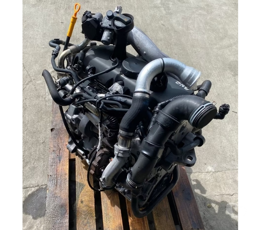 Pièces et services auto Paris Paris 1er ardt - 75001 - Photos Vivastreet Moteur VOLKSWAGEN 2.5 TDI code: BNZ complet, garantie