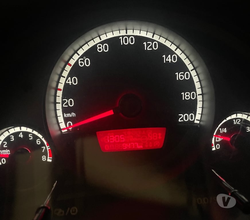 Voiture d'occasion Loire-Atlantique Nantes - Photos Vivastreet VOLKSWAGEN UP 60