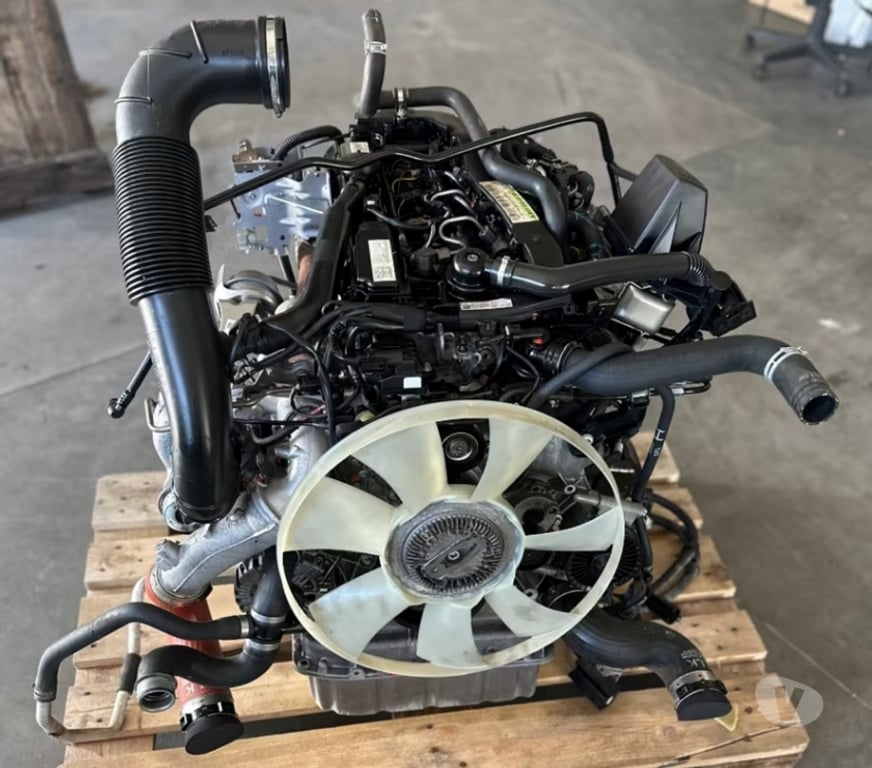 Pièces et services auto Paris Paris 1er ardt - 75001 - Photos Vivastreet Moteur Mercedes-Benz 2.2 CDI code: 651.958 complet, garantie