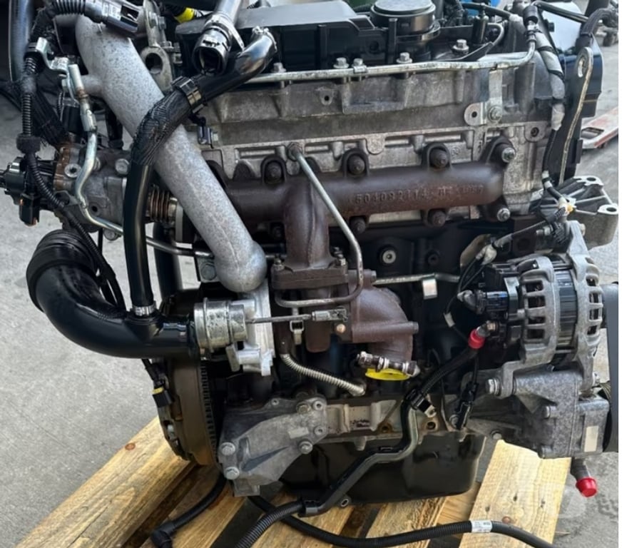 Pièces et services auto Paris Paris 1er ardt - 75001 - Photos Vivastreet Moteur Fiat 2.3 MultiJet code: F1AE3481D complet, garantie