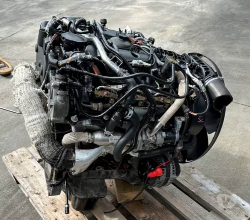 Pièces et services auto Paris Paris 1er ardt - 75001 - Photos Vivastreet Moteur Land Rover 2.7 TD code: 276DT complet, garantie