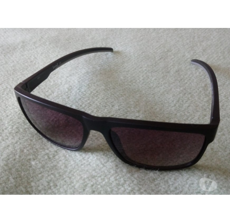 Accessoires - Bagagerie Seine-Saint-Denis La Courneuve - 93120 - Photos Vivastreet Lunette de soleil