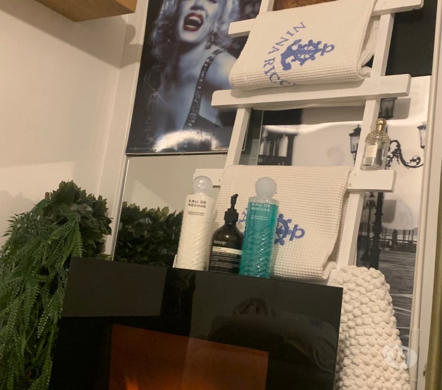 Massages Haute-Garonne Toulouse - Photos Vivastreet Shine massages bien-être éveil sensoriel 07 58 28 56 63