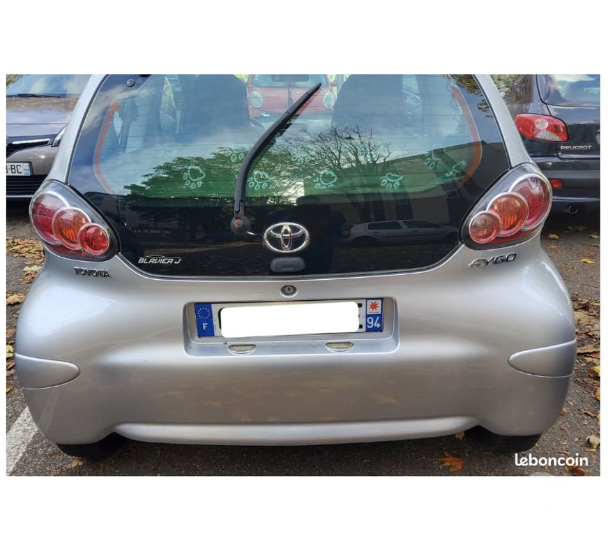 Voiture d'occasion Val-de-Marne Le Perreux sur Marne - 94170 - Photos Vivastreet Toyota Aygo 2010