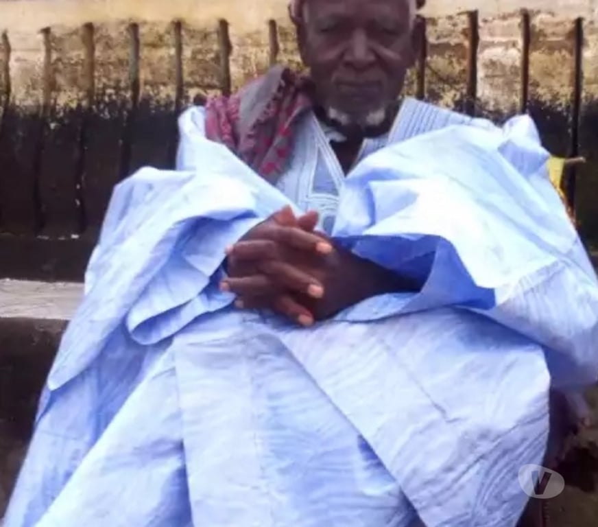 Horoscope - Voyance Charente-Maritime La Rochelle - 17000 - Photos Vivastreet Voyant marabout médium guérisseur astrologie