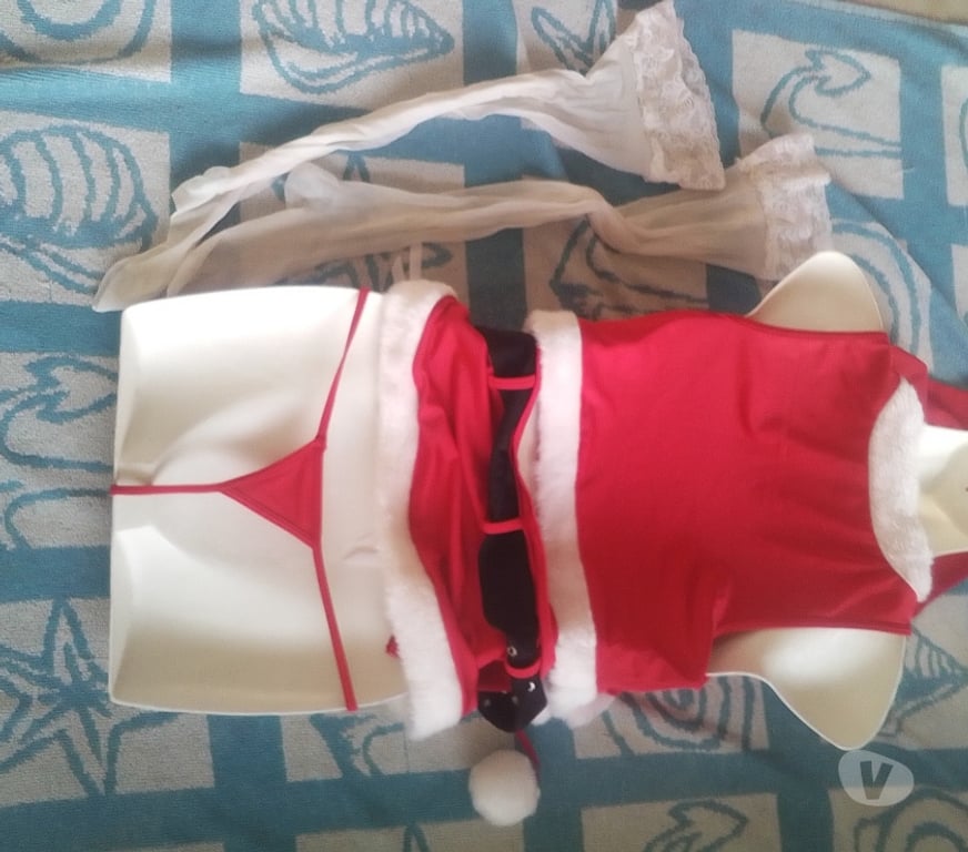 Vêtements occasion Gard Nimes - Photos Vivastreet tenue sexy mere noel