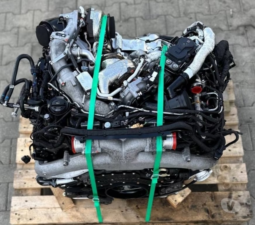 Pièces et services auto Paris Paris 1er ardt - 75001 - Photos Vivastreet Moteur Audi 4.0 TDI V8 code: CZA CZAC complet, garantie