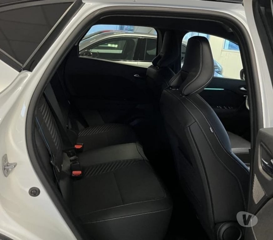 Voiture d'occasion Bouches-du-Rhône Marseille - Photos Vivastreet RENAULT CAPTUR E-Tech full hybrid