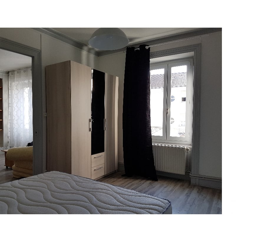 Appartement meublé Ain Bourg en Bresse - 01000 - Photos Vivastreet BEAU F2 meublé de 45 m2 avec parking