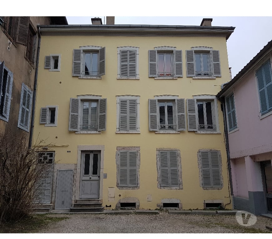 Appartement meublé Ain Bourg en Bresse - 01000 - Photos Vivastreet BEAU F2 meublé de 45 m2 avec parking