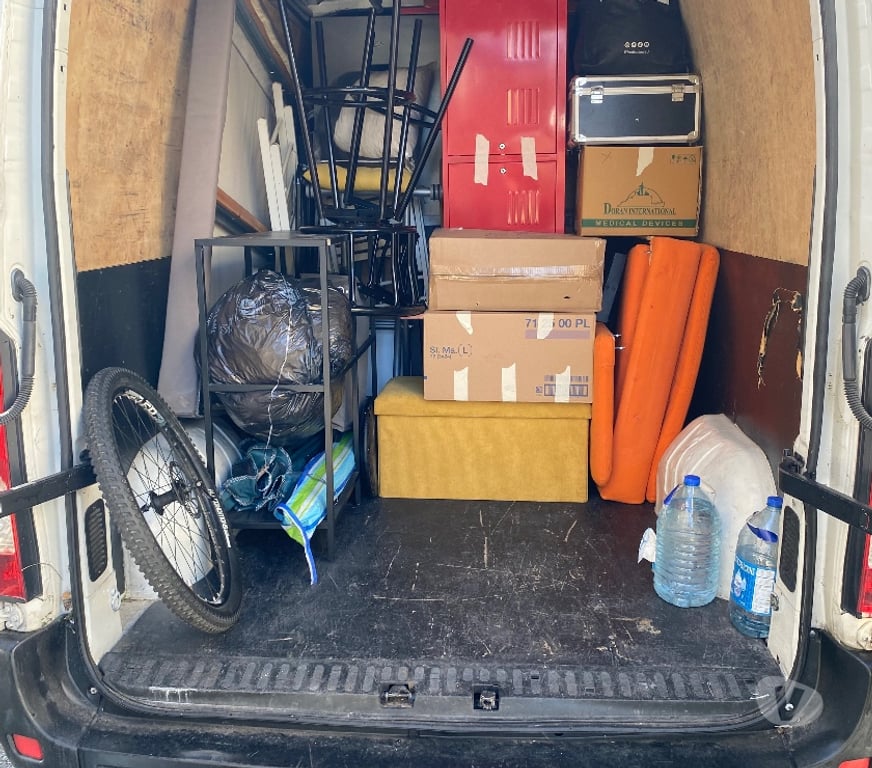 Déménageurs Bouches-du-Rhône Marseille - Photos Vivastreet Aide aux déménagements