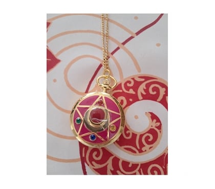Bijoux d'occasion Semecourt Moselle - Photos Vivastreet Montre gousset Sailor Moon Collier manga anime TV série
